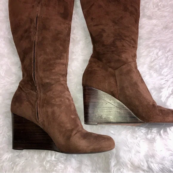 COLE HAAN NIKE WOMENS BROWN SUEDE WEDGE BOOT 9 - Picture 3 of 14